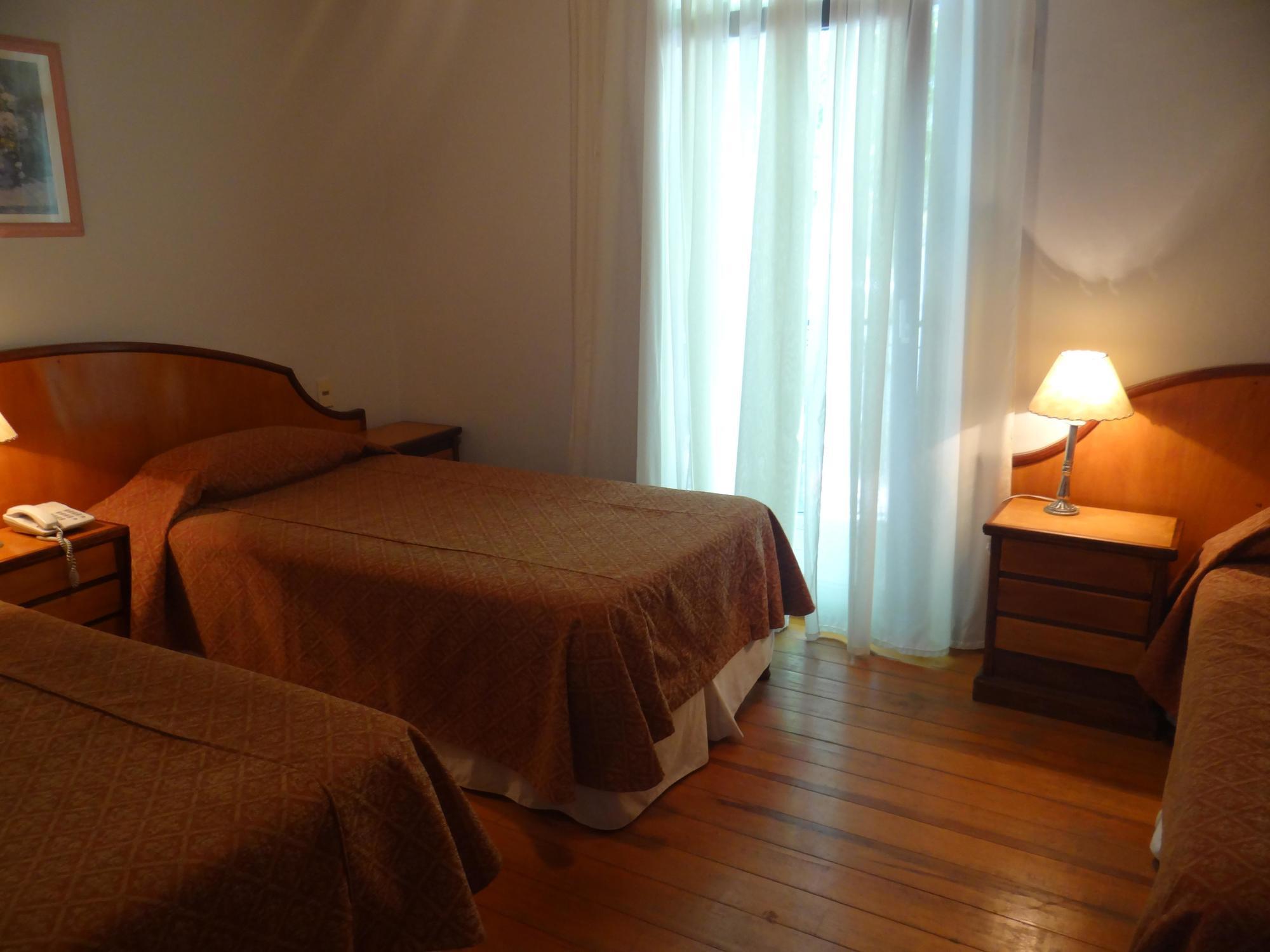 Hotel Italiano Colonia del Sacramento Exterior foto